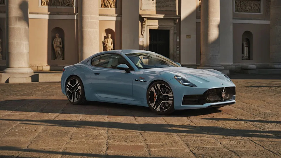 Maserati Cut GranTurismo And GranCabrio Folgore EV Prices By More Than $56,000 For 2027