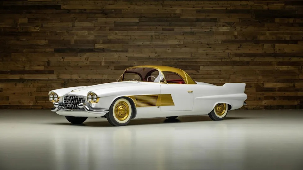 A Gold-Plated One-Off Cadillac Beat a Duesenberg at Auburn — and That Designer Credit Is Doing Less Work Than You’d Think