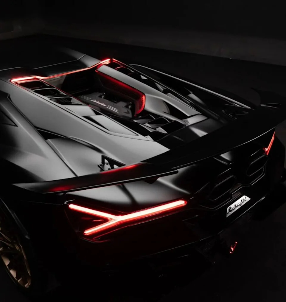 This Lamborghini Revuelto Gets a Widebody Kit With Serious Batmobile Energy