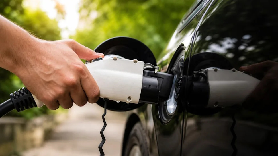 Boston Woman Plugged in Her EV, Got Her Cord Stolen, and Came Back to a Parking Ticket