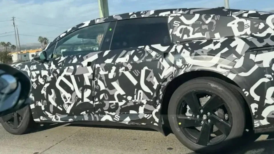 Lucid's Delayed Model Y Resurfaces on Public Roads