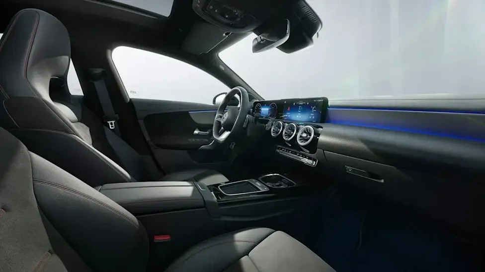 Mercedes Deleted A Button Drivers Actually Use In Favor Of Voice Command