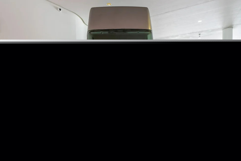 Tesla, In California, Tesla says its 500-mile Semi can match diesel schedules and haul 45,000 pounds
