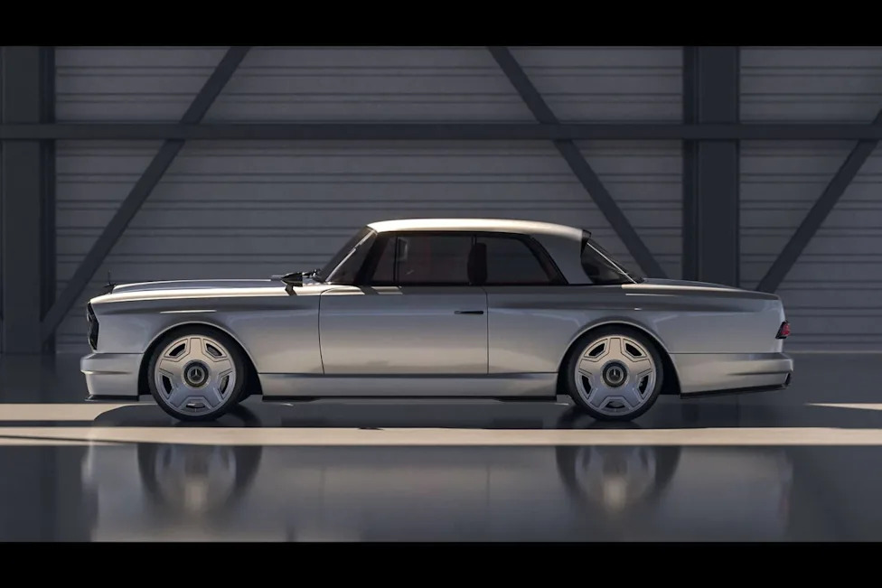 Someone Grafted the C63's Guts Onto a Mercedes-Benz W111 Coupe, and It's Spectacular
