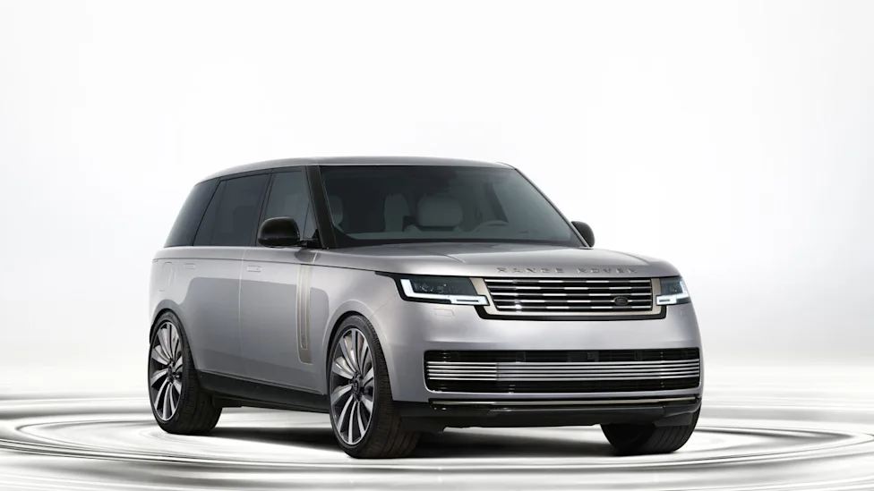 Land Rover's New Range Rover SV Ultra Is a Rolling Concert Hall With a $255,000 Starting Price