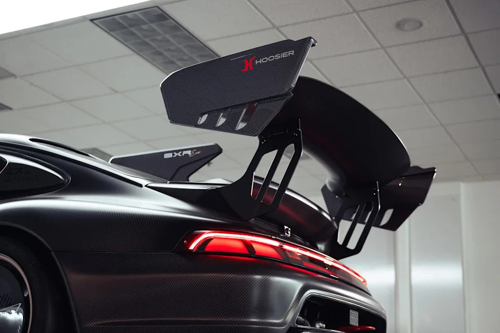 Gunther Werks Is Only Building 15 Extreme GXR-EVOs, and Each Comes With Its Own Racing Simulator