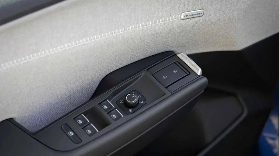 Volkswagen Is Beginning To Reintroduce Physical Controls