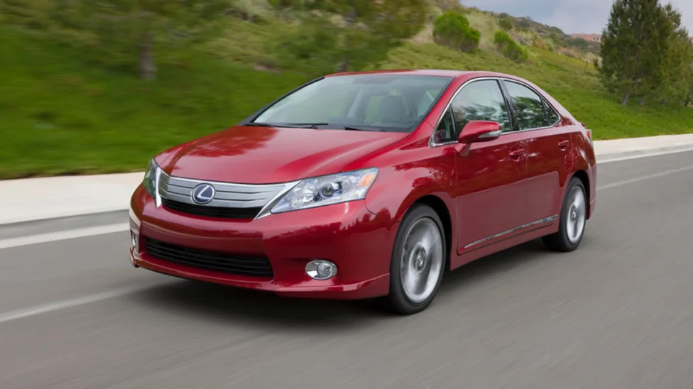 Why Was The Lexus HS Discontinued?