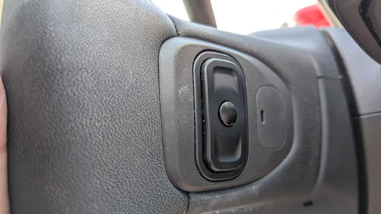 I Don't Remember The Last Time I Used My Car's Volume Knob