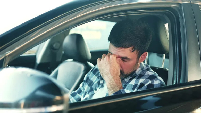 Is It Illegal To Drive Under The Speed Limit? Here's What You Should Know
