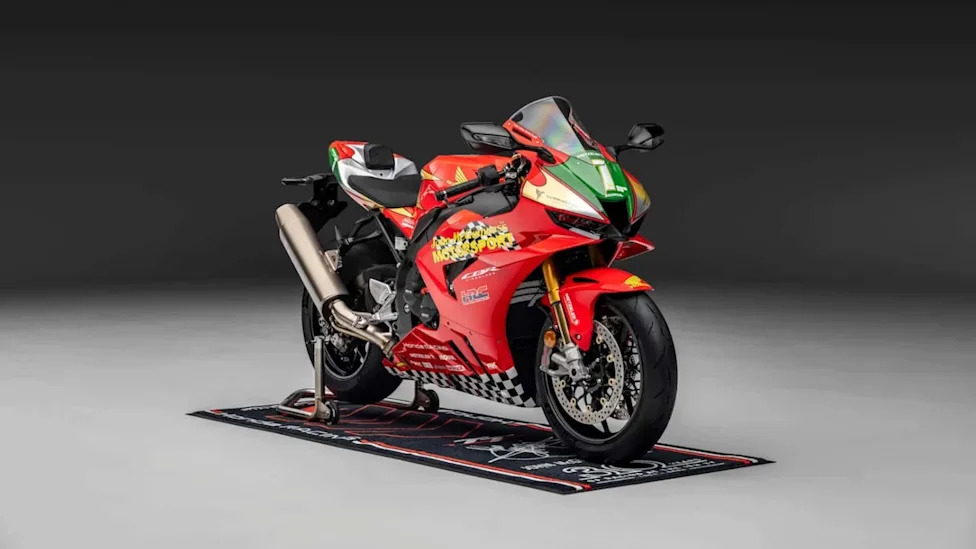 Buy This John McGuinness Replica Honda CBR1000RR-R Fireblade SP, Then Ride With Him