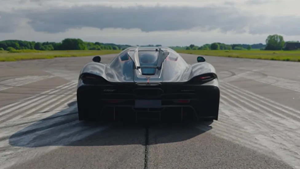 The Koenisegg Jesko Just Set Two New Production Car Speed Records