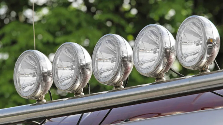 Why Do Off-Road Vehicles Use Amber Lights Instead Of White?