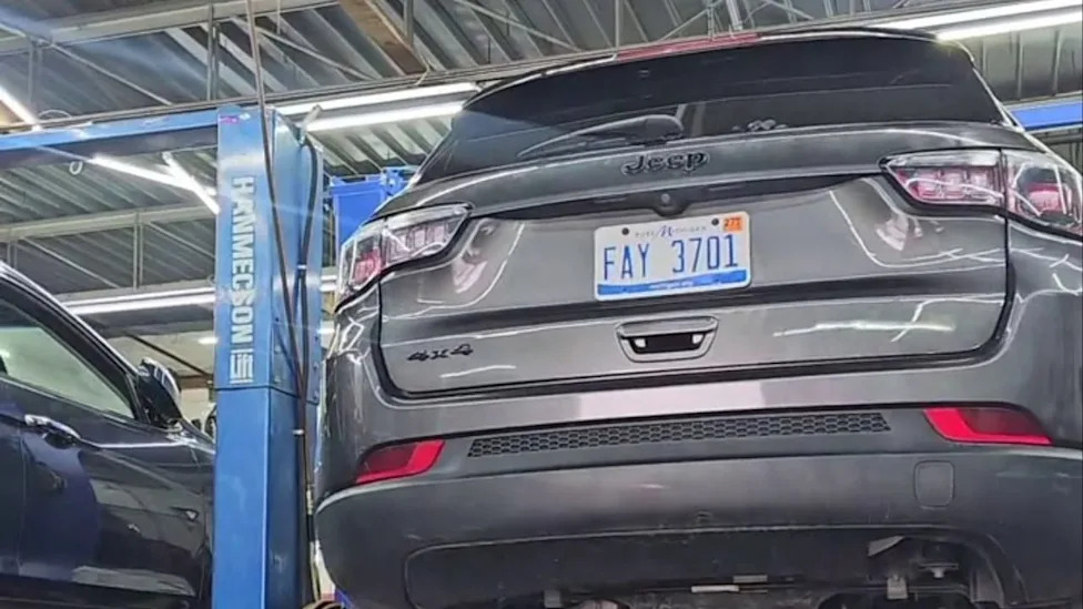 Mechanic Bemoans How Hard It Is To Replace the Starter on a Jeep Compass