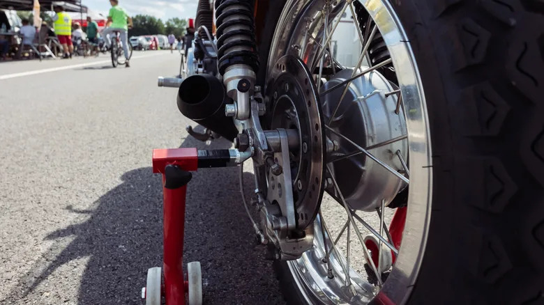 Can You Put Training Wheels On A Motorcycle?