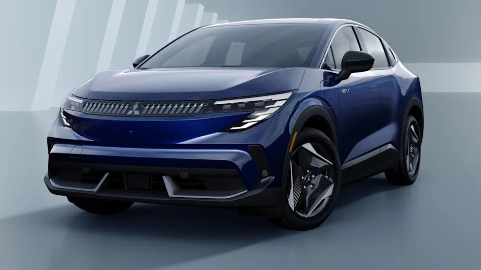 The New Mitsubishi Eclipse Is Actually a Nissan Leaf Underneath