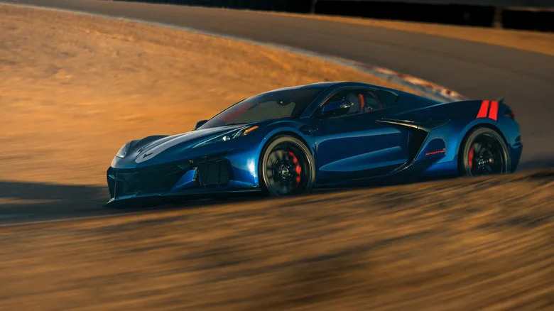 How Weight Distribution Can Affect Your Driving: The Physics Explained