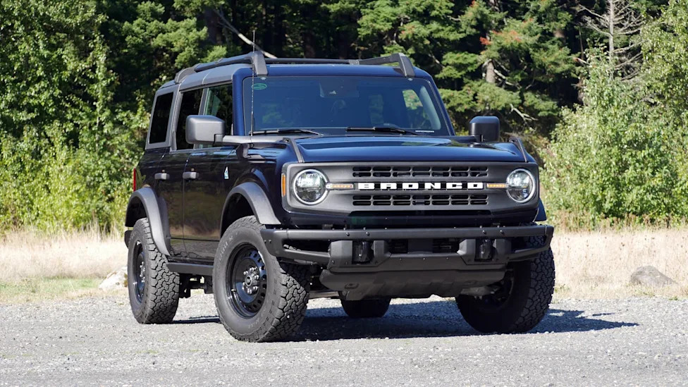 Bronco-Based Lincoln May Arrive in 2029 as a Cut-Price G-Class Rival