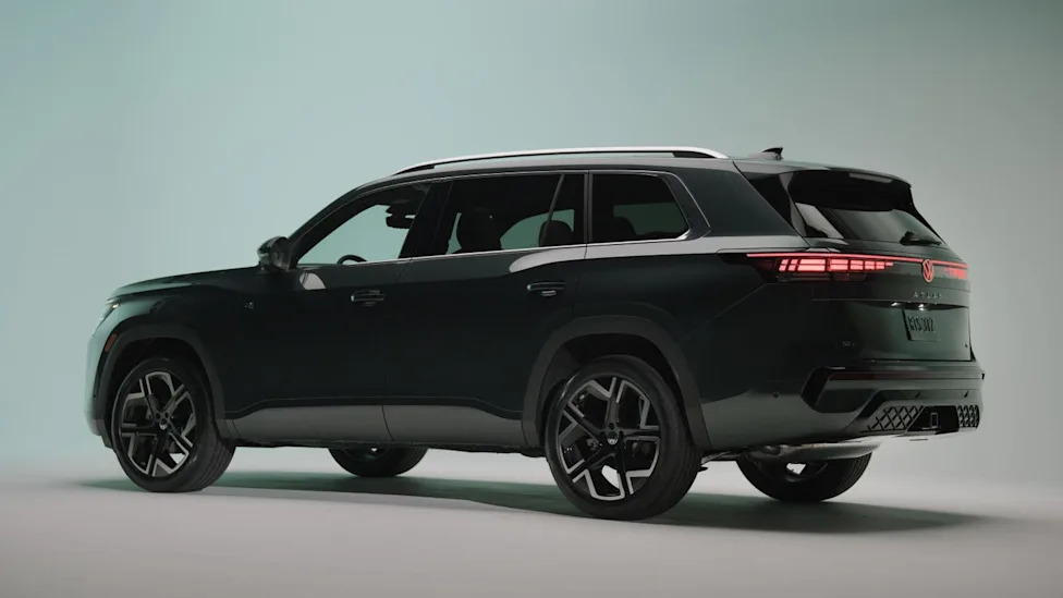 2027 VW Atlas Has a Fresh Look and Fancier Cabin. The 3-Row SUV Also Has a Notably Higher Base Price