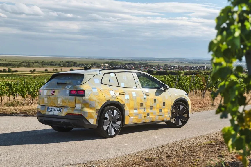 VW Previews ID Tiguan Electric SUV to Replace ID 4 in 2027