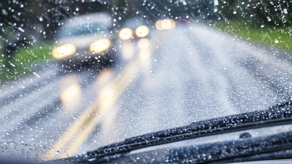 Raindrops Can Cause 9,000-Volt Zaps That Eat Through Your Car's Paint