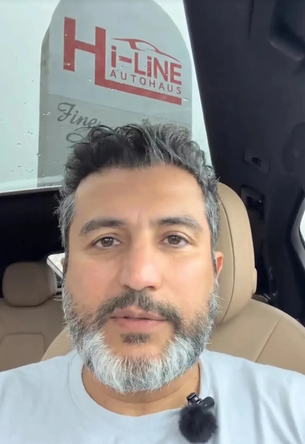 A Dealer Endured A Nightmare Porsche Cayenne Platinum Buyer Claiming the SUV Had a Missing Feature