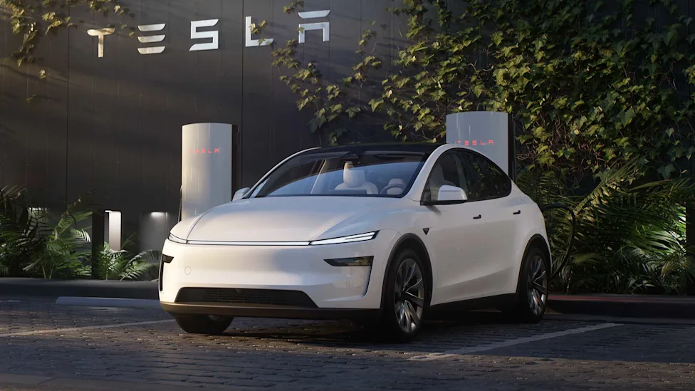 Tesla robotaxi service finally covers an entire metro area—with a handful of cars