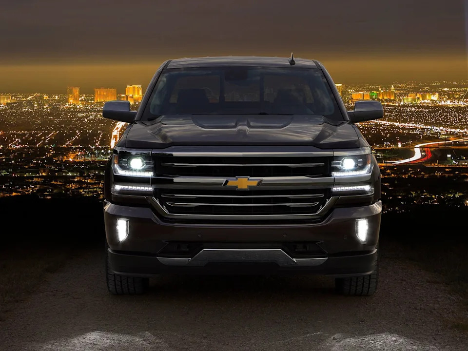 GM Recalls Silverado and Sierra Trucks Over Airbags That Can Rupture