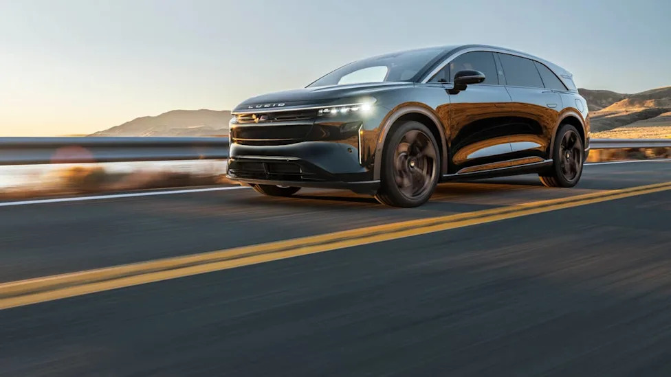 EV Owners Lost Tax Credits, Now Lawmakers Want A Yearly Fee
