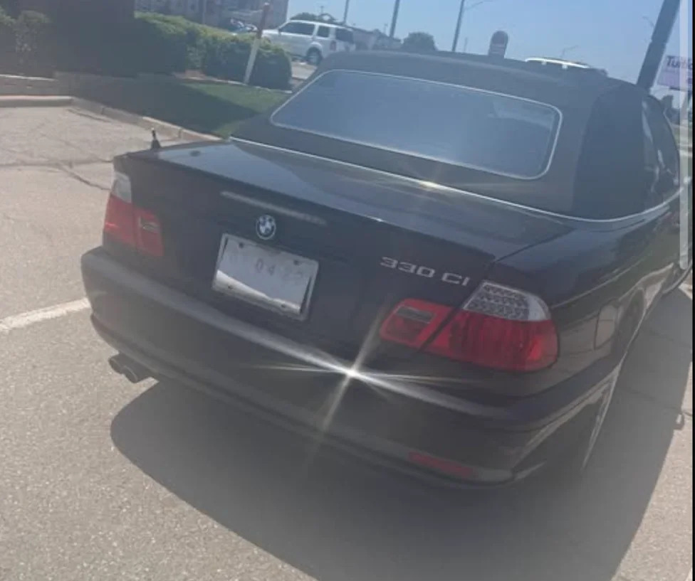 BMW, Oklahoma Driver Gets Pulled Over in a BMW With a 4-Year Expired Paper Tag, and It Did Not Go Well