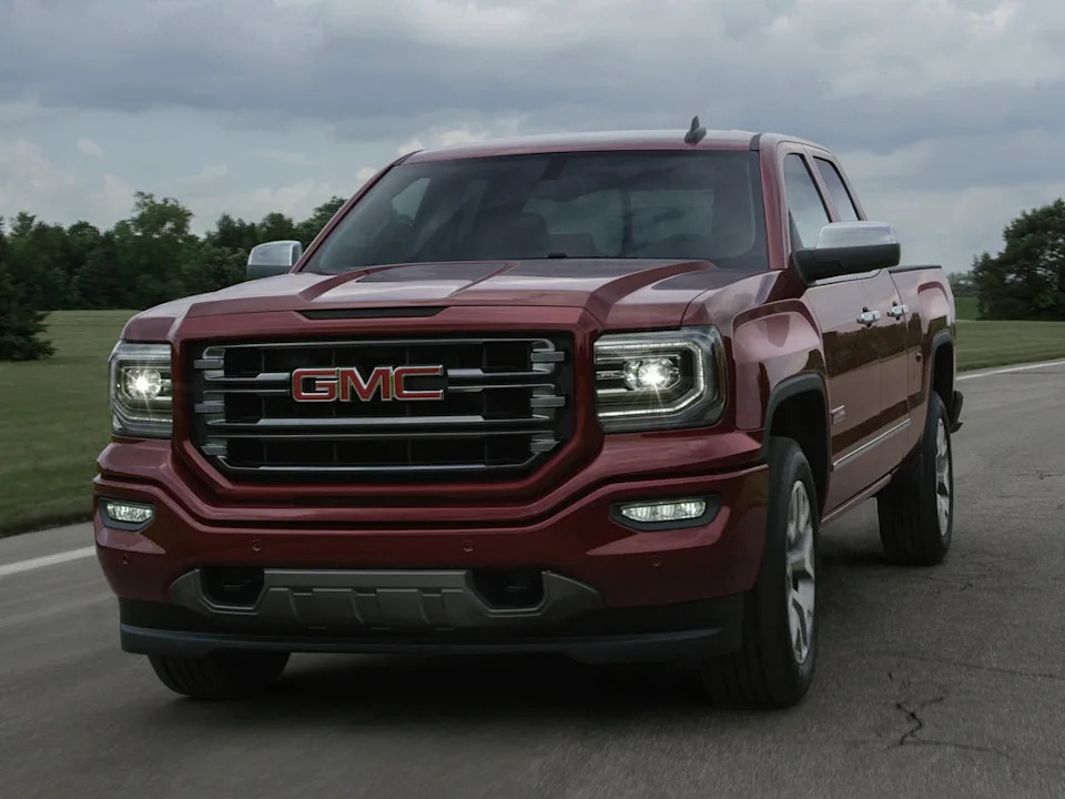 GM Recalls Silverado and Sierra Trucks Over Airbags That Can Rupture