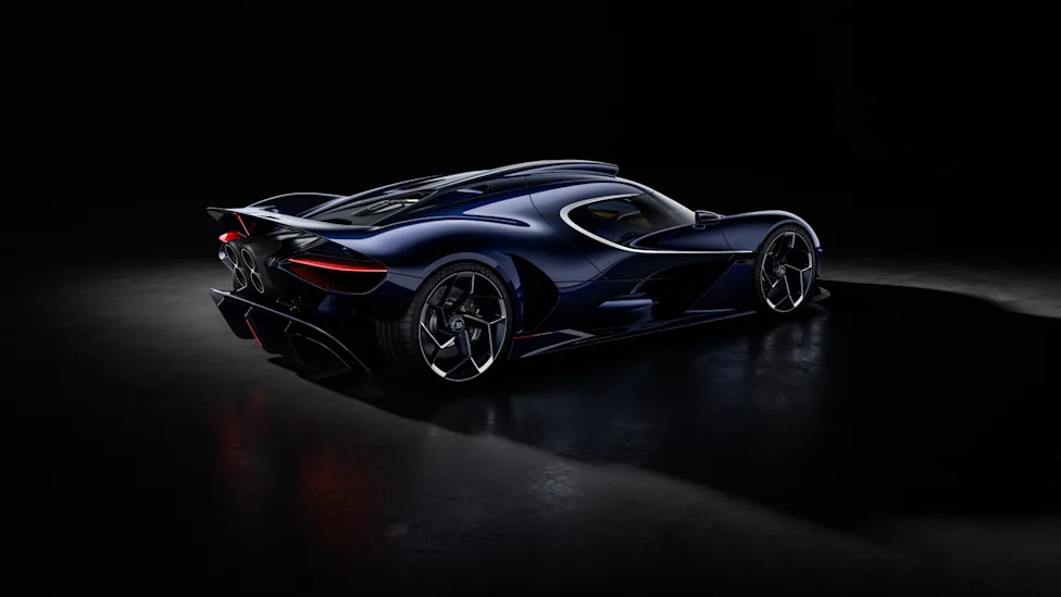 The Bugatti Destrier Is an Elegant, Bolide-Based One-of-One Hypercar