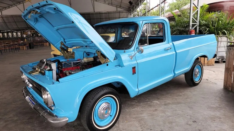 What Oil Should You Use For Your Classic Car's Engine? (And How Often Should You Change It?)