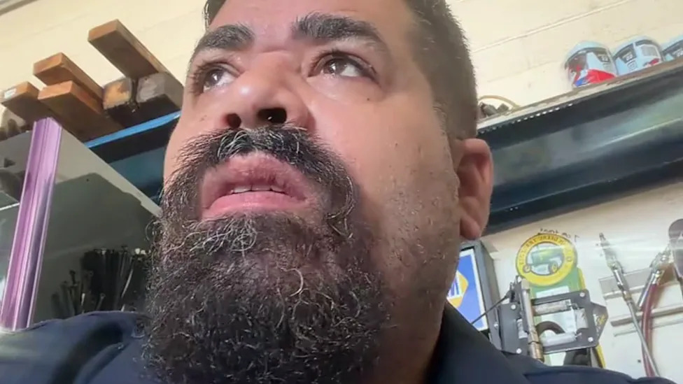 Mechanic Put Into Tricky Spot Over Range Rover by His Landlord's Son