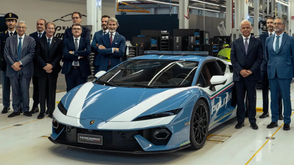 907 HP Lamborghini Joins Italy's Police Fleet For A Very Specific Purpose