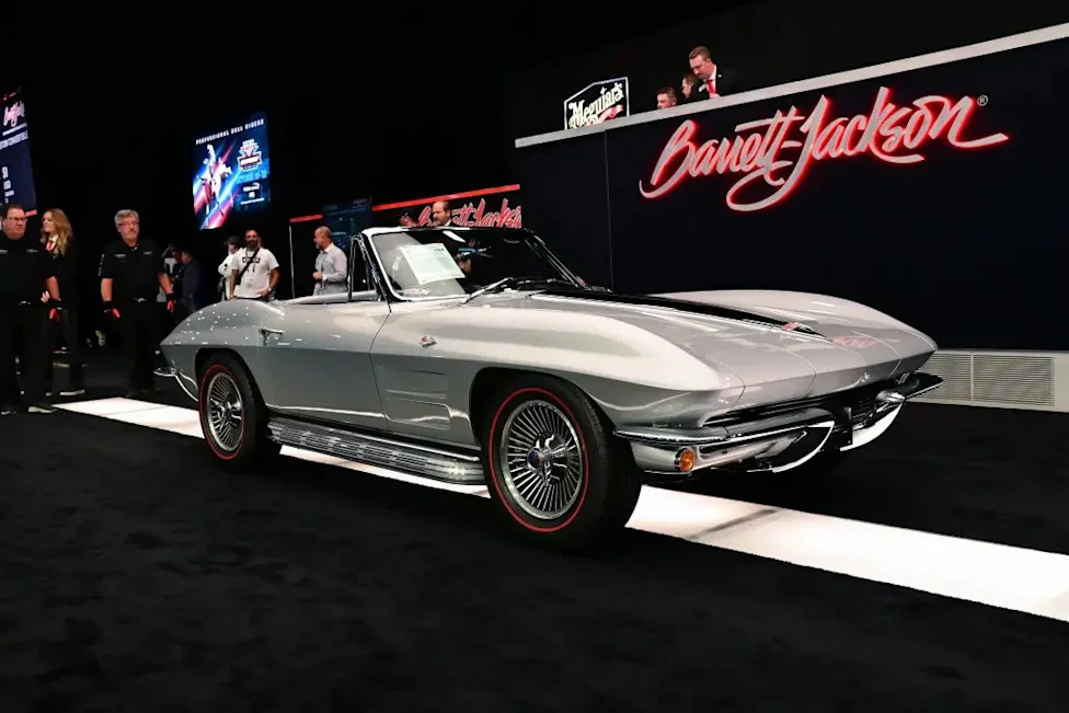 A Introductory Guide to Car Auctions: Bidding with Confidence