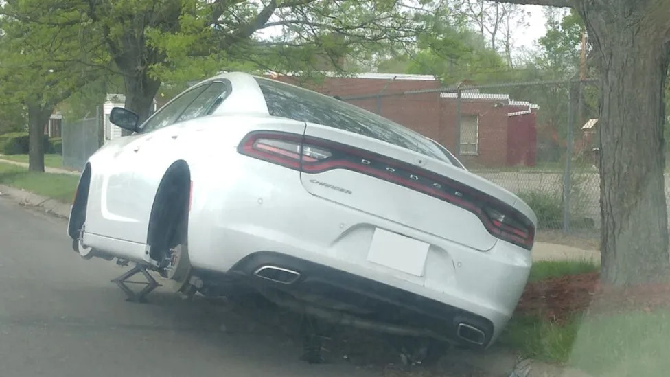 A Forgotten Phone Helped Cops Find a Stolen Dodge Charger — Tech Is Changing Vehicle Recovery