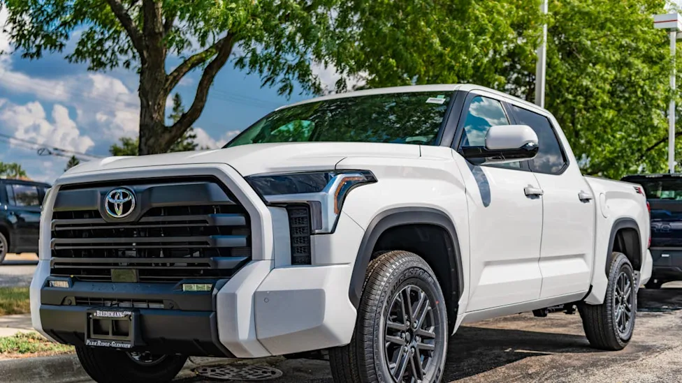 Toyota Expands Tundra Engine Failure Recall