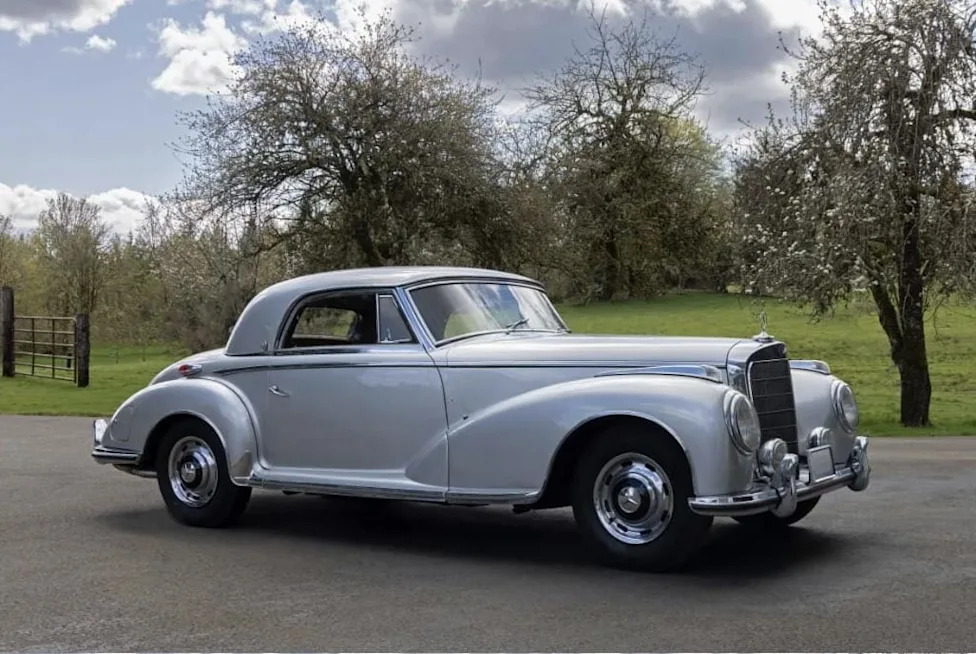 Mercedes-Benz, This Single-Family-Owned 1953 Mercedes-Benz 300 S Coupe Heads to Bonhams Laguna Seca