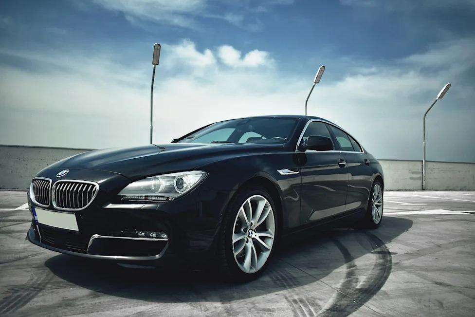 BMW, BMW Says 29,000 Hybrids Might Catch Fire — Good Luck Finding Out if Yours Is One Before Next Month