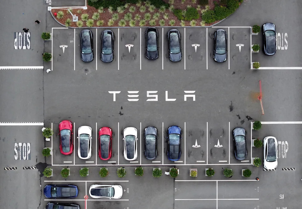 Tesla settles FSD crash lawsuit as federal investigations continue