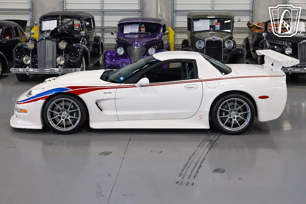 This 2002 Corvette Z06 GTR Is a 427-Powered Specter Werkes Widebody Time Capsule