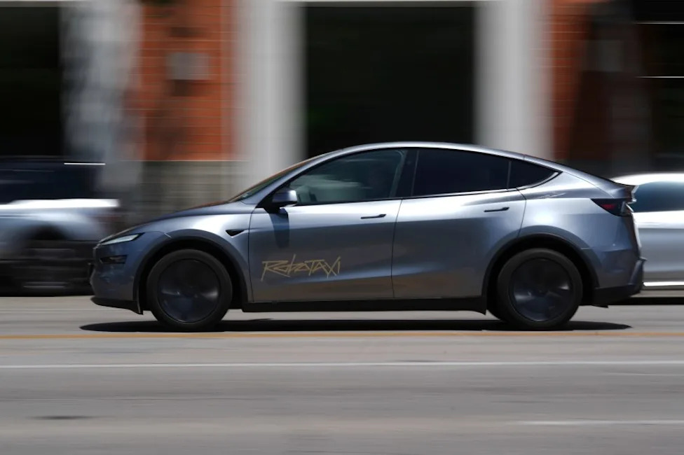 Tesla, Robotaxi, Tesla Robotaxi expands to Miami