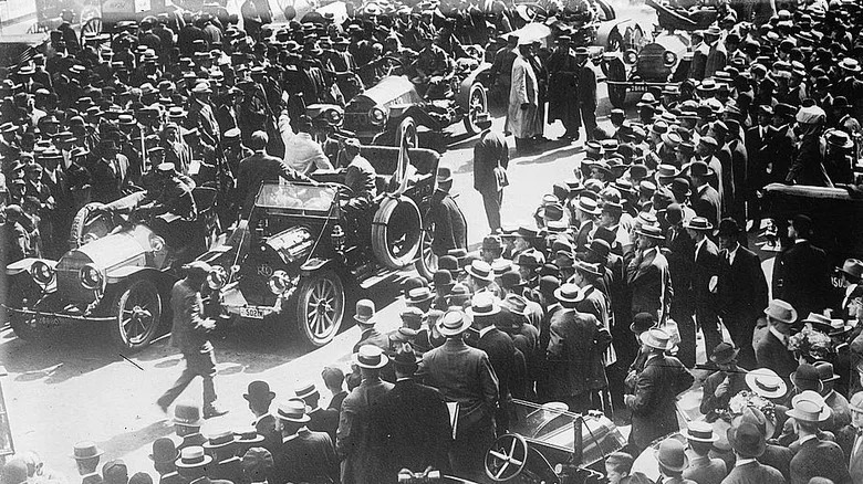How AAA's Glidden Tours Proved Early American Cars Could Survive Bad Roads