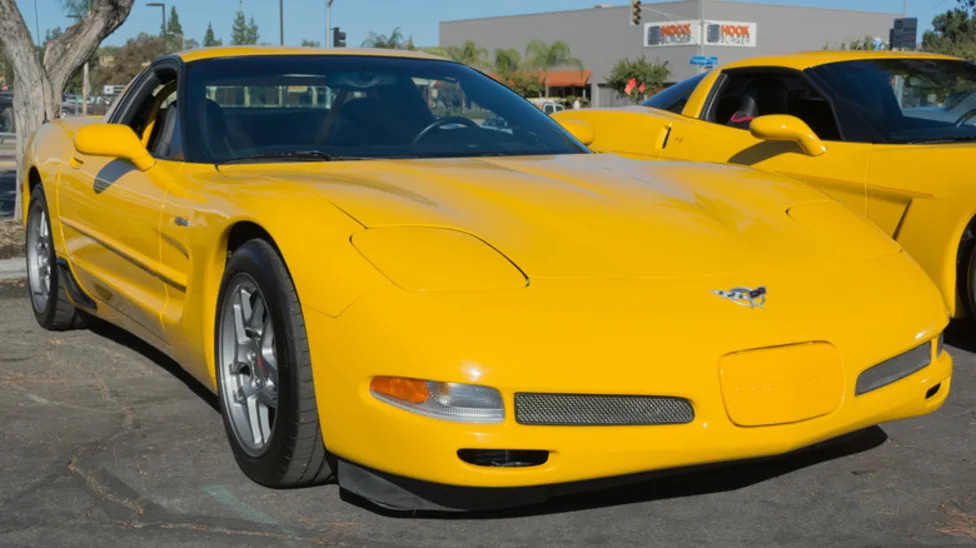 The C5 Corvette Z06 Is A 405 HP Monster That You Can Get For Under $30K