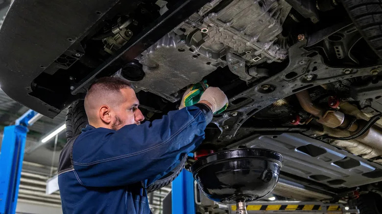 Is It Normal For Diesel Engine Oil To Turn Black?