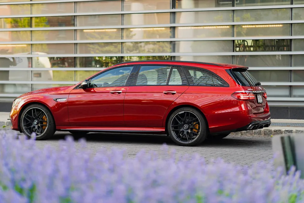 Mercedes, Why Mercedes Still Hasn't Announced V-8 C63 and E63 AMGs
