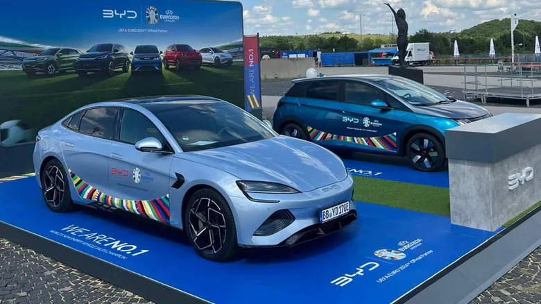 Experts May Have Drastically Underestimated The Lifespan Of EV Batteries