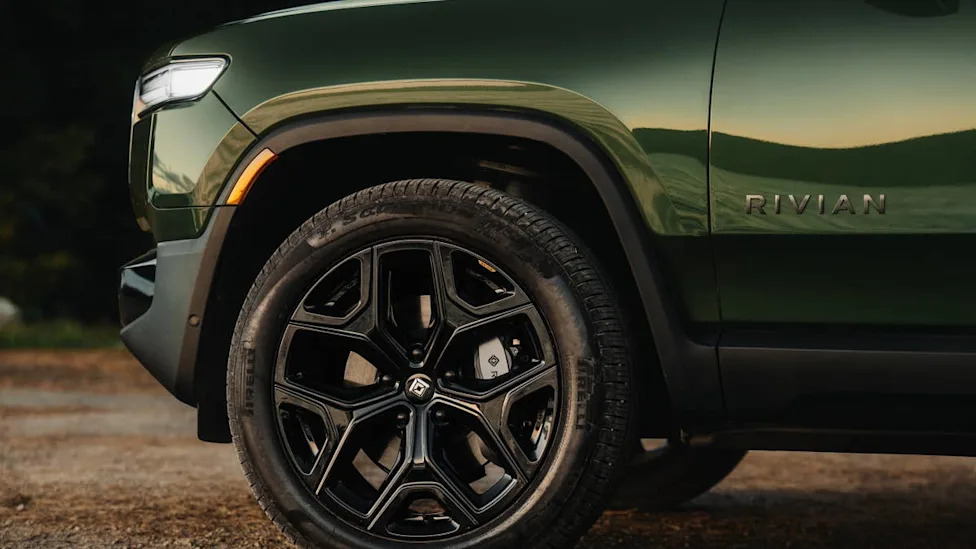 Rivian Drops Stunning New Interior Color Combination For R1 Lineup