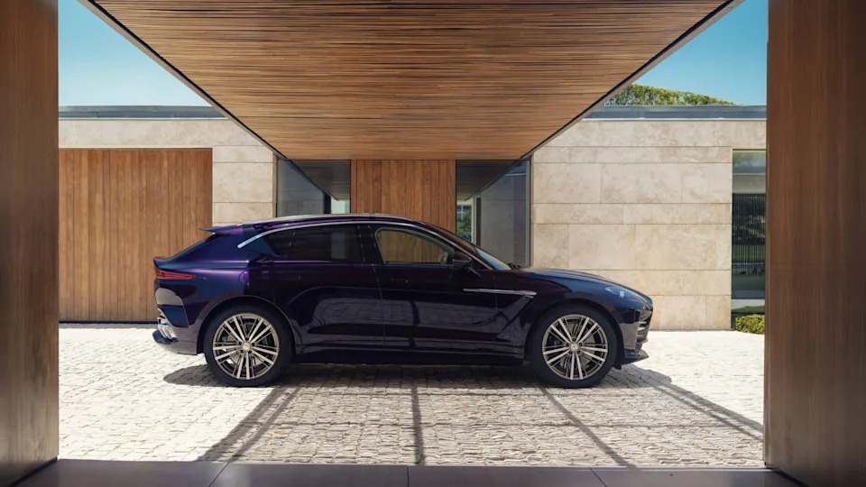 2027 Aston Martin DBX GT Puts Comfort Ahead of Track Times